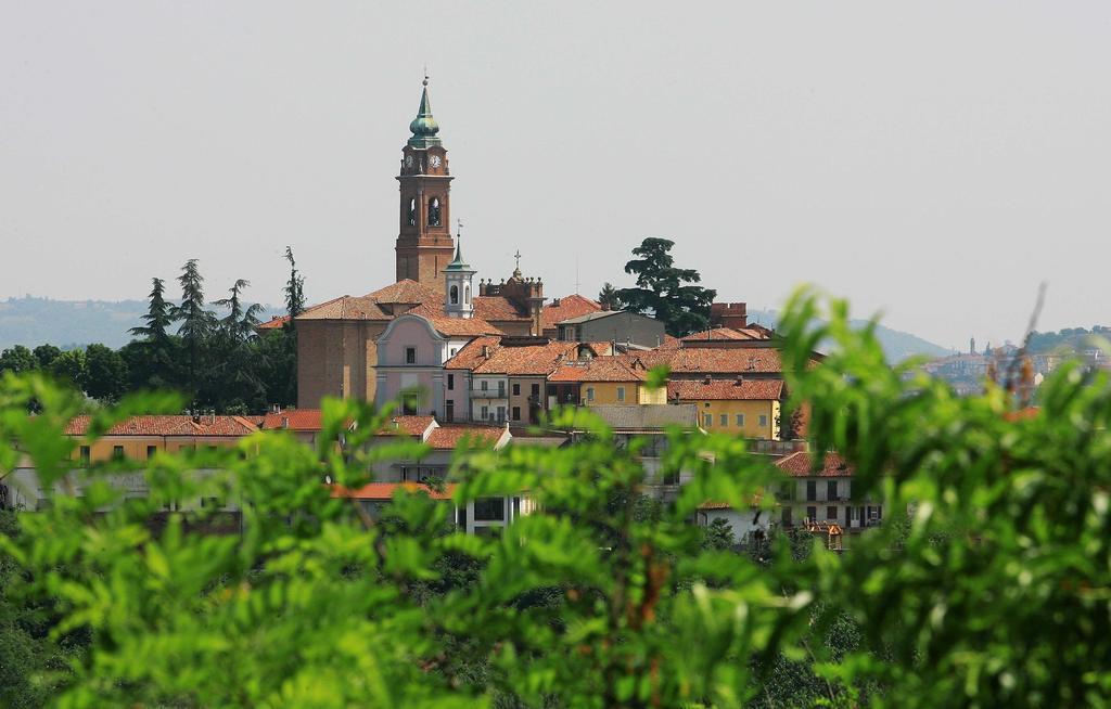 Bricco Pogliani Hotel CastellʼAlfero Zewnętrze zdjęcie